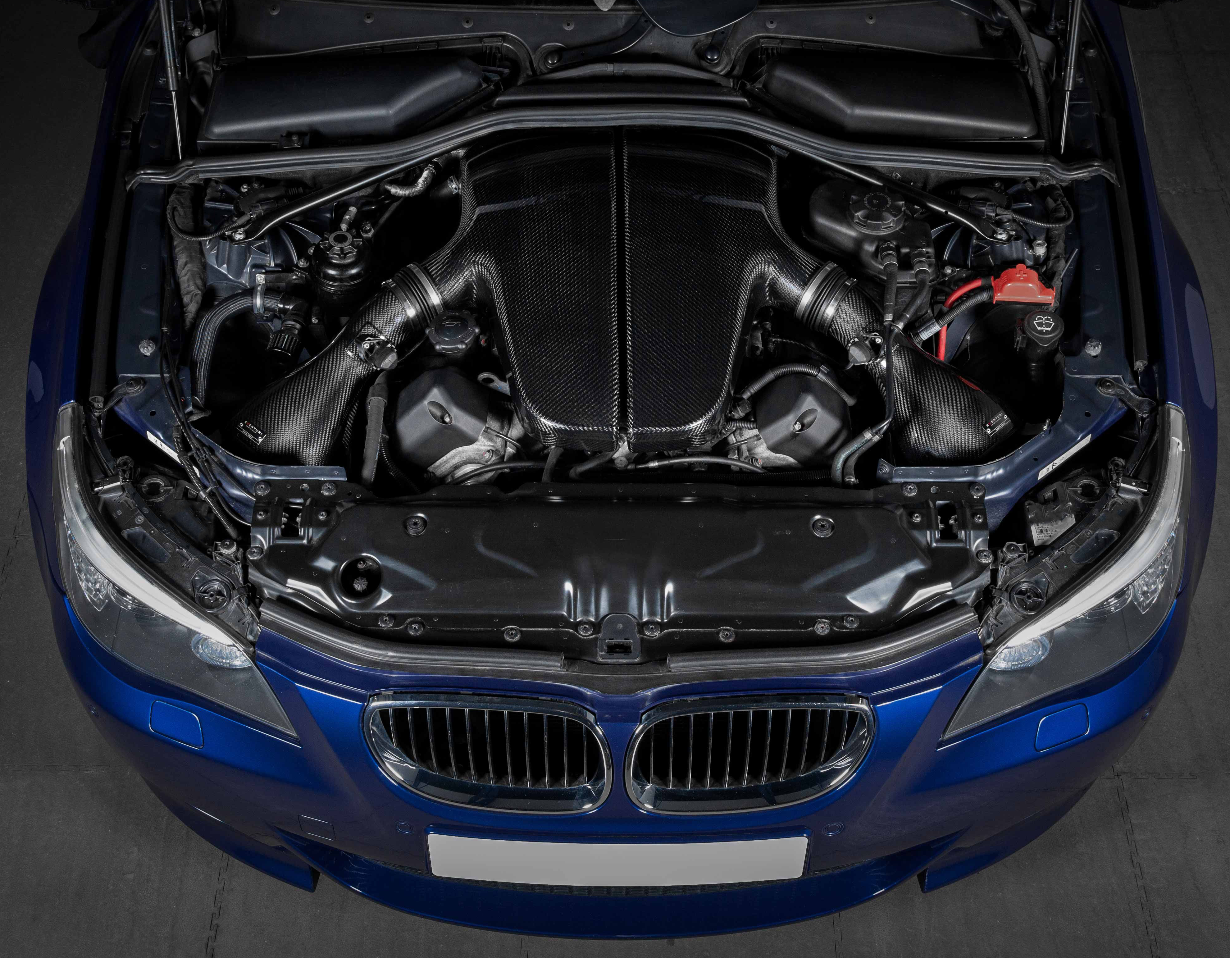 Eventuri carbon intake system for BMW E6x M5 M6 