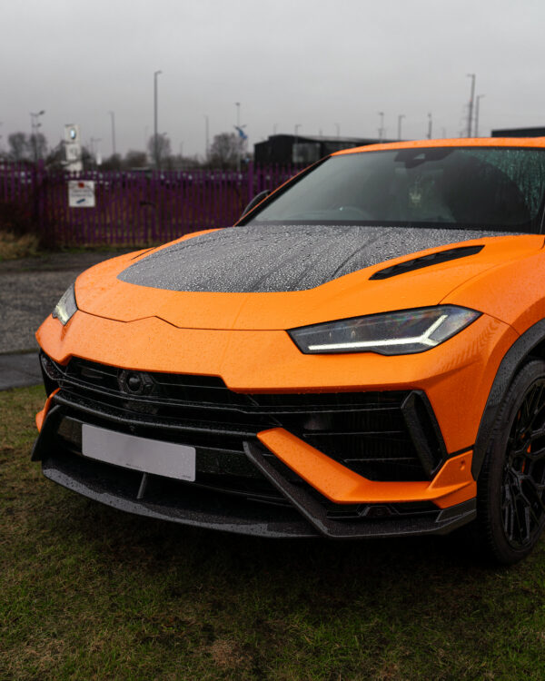 Automotive Passion - Glanz Carbon Frontspoilerlippe passend für Lamborghini Urus S & Performante