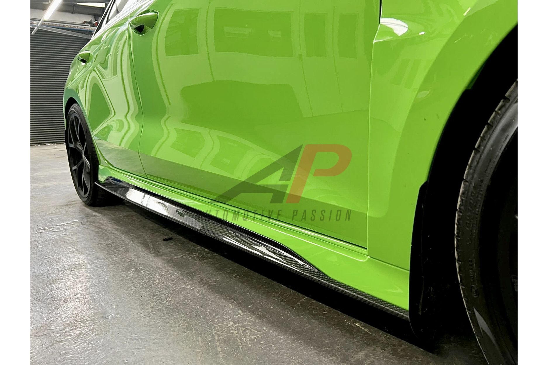 Automotive Passion Trockencarbon Seitenschweller für Audi RS3 8Y