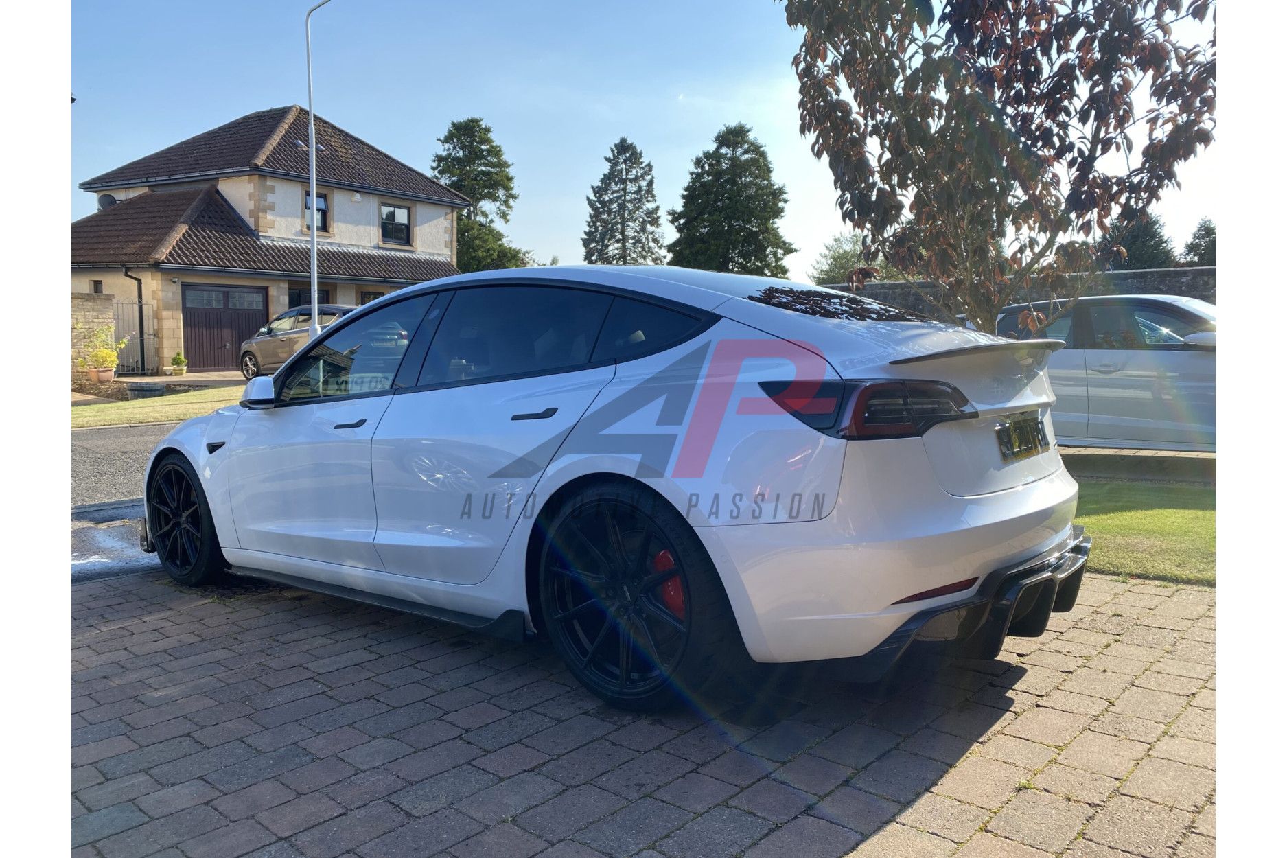 Automotive Passion Carbon Diffusor für Tesla Model 3