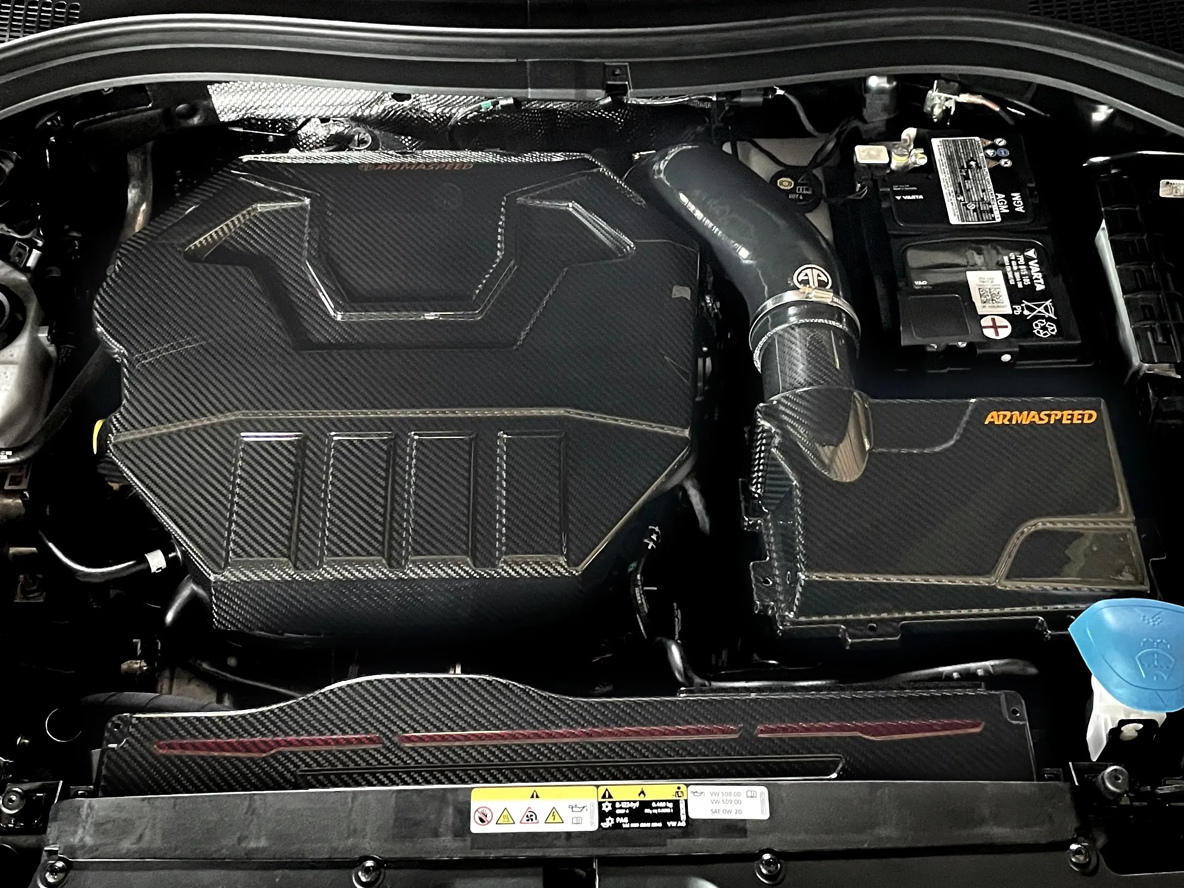 ARMASPEED Carbon Ansaugsystem für Volkswagen Golf 8R