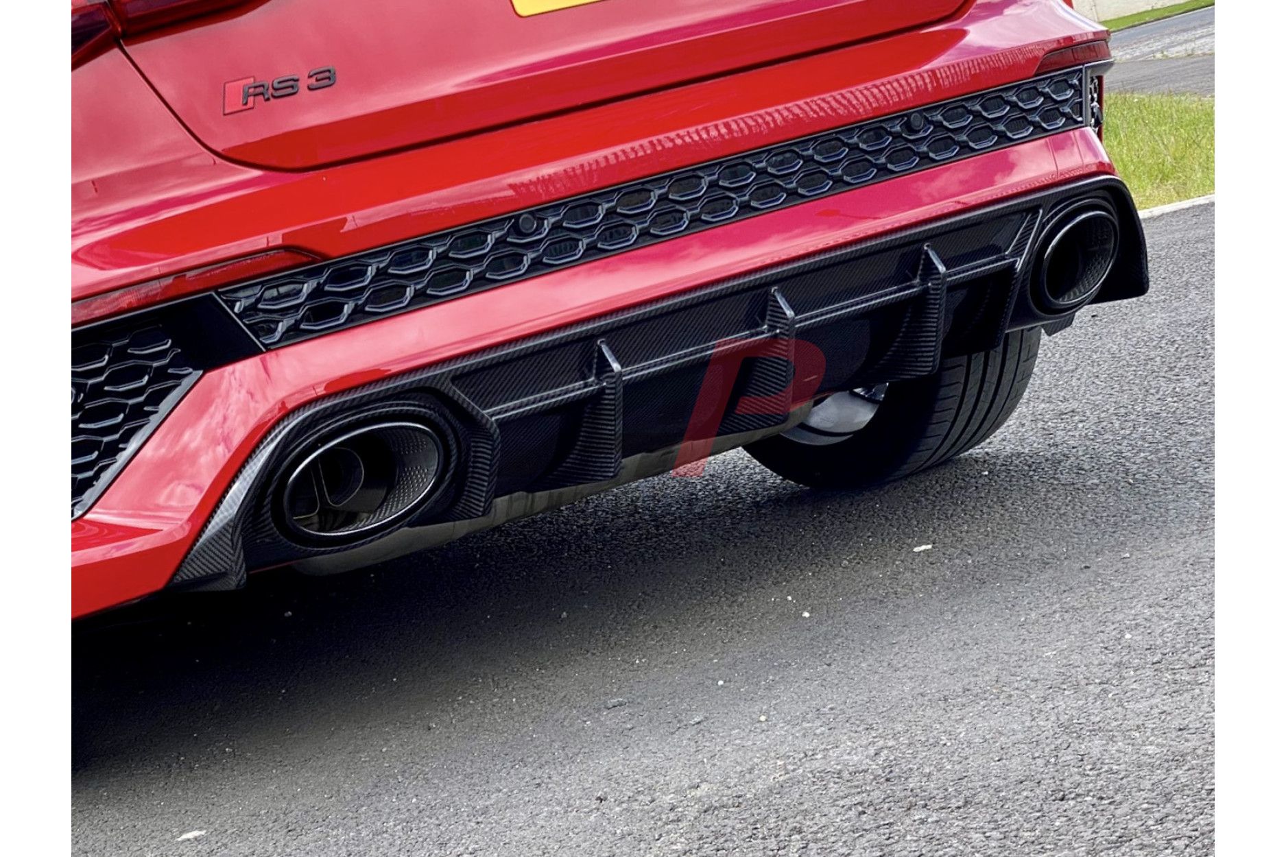 Automotive Passion Trockencarbon Diffusor für Audi RS3 8Y