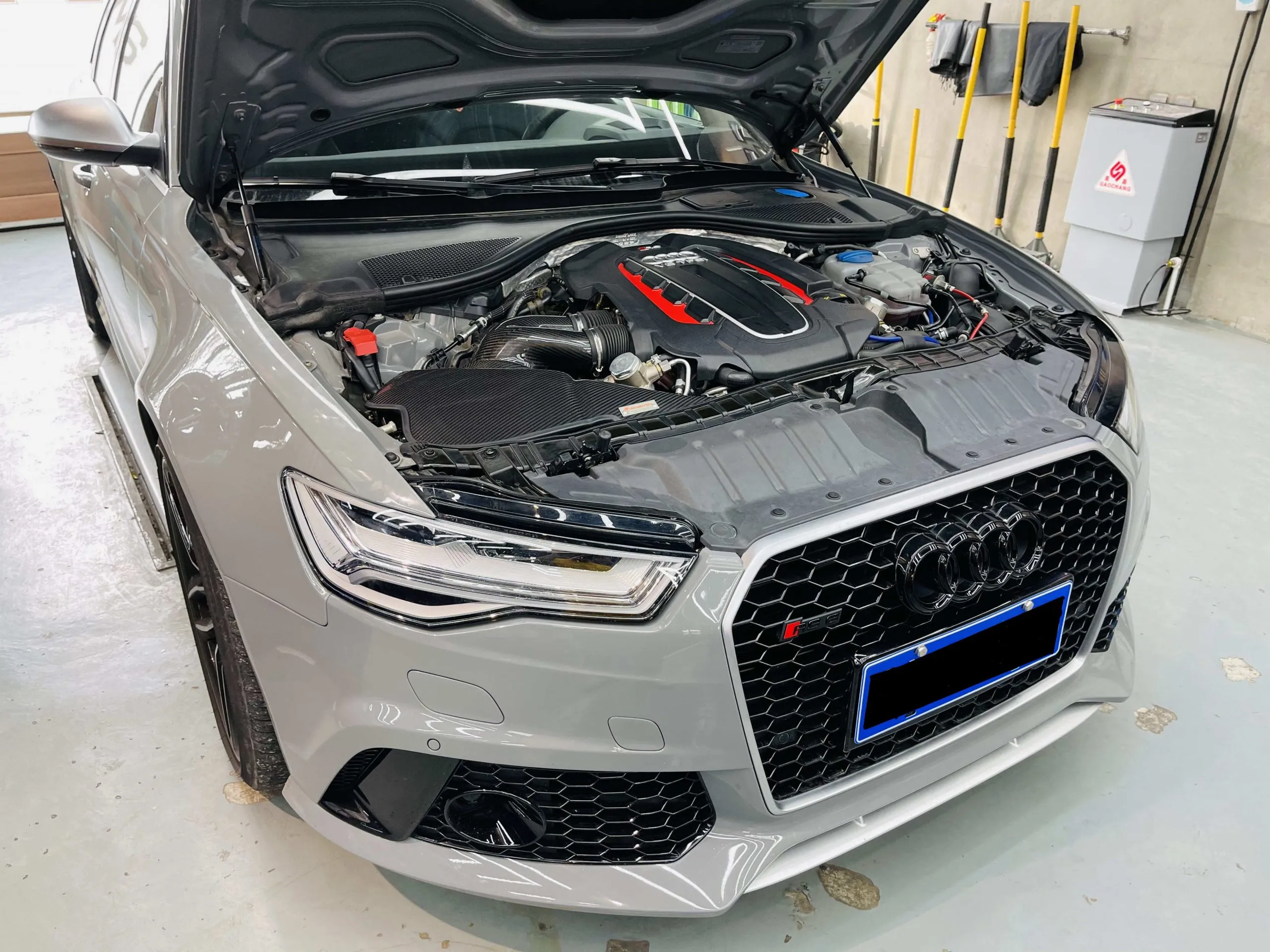 Système d'admission en carbone ARMASPEED pour Audi RS6 C7 