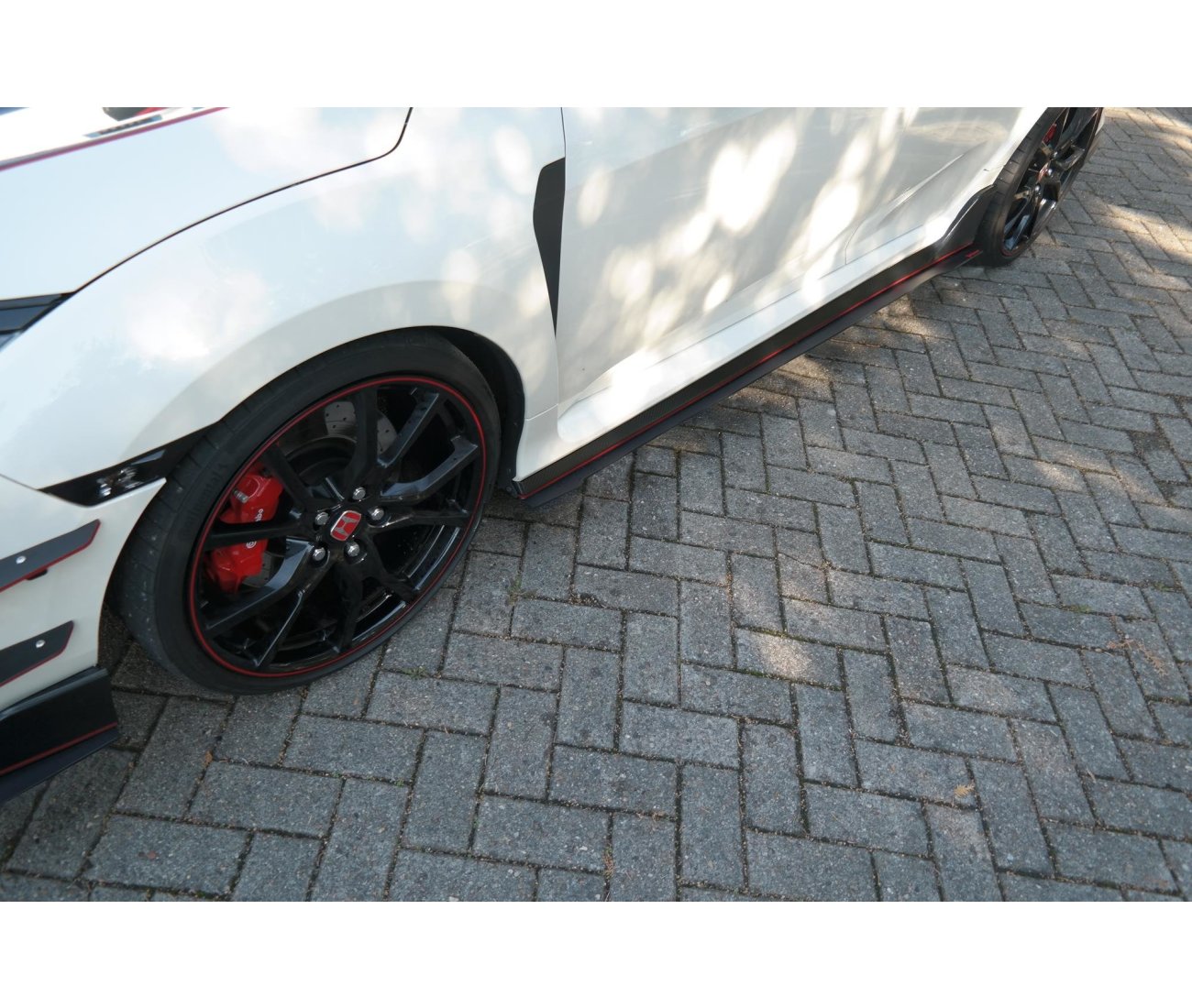 MAXTON DESIGN Racing side skirts cup for Honda CIVIC FK8 TYPE R 