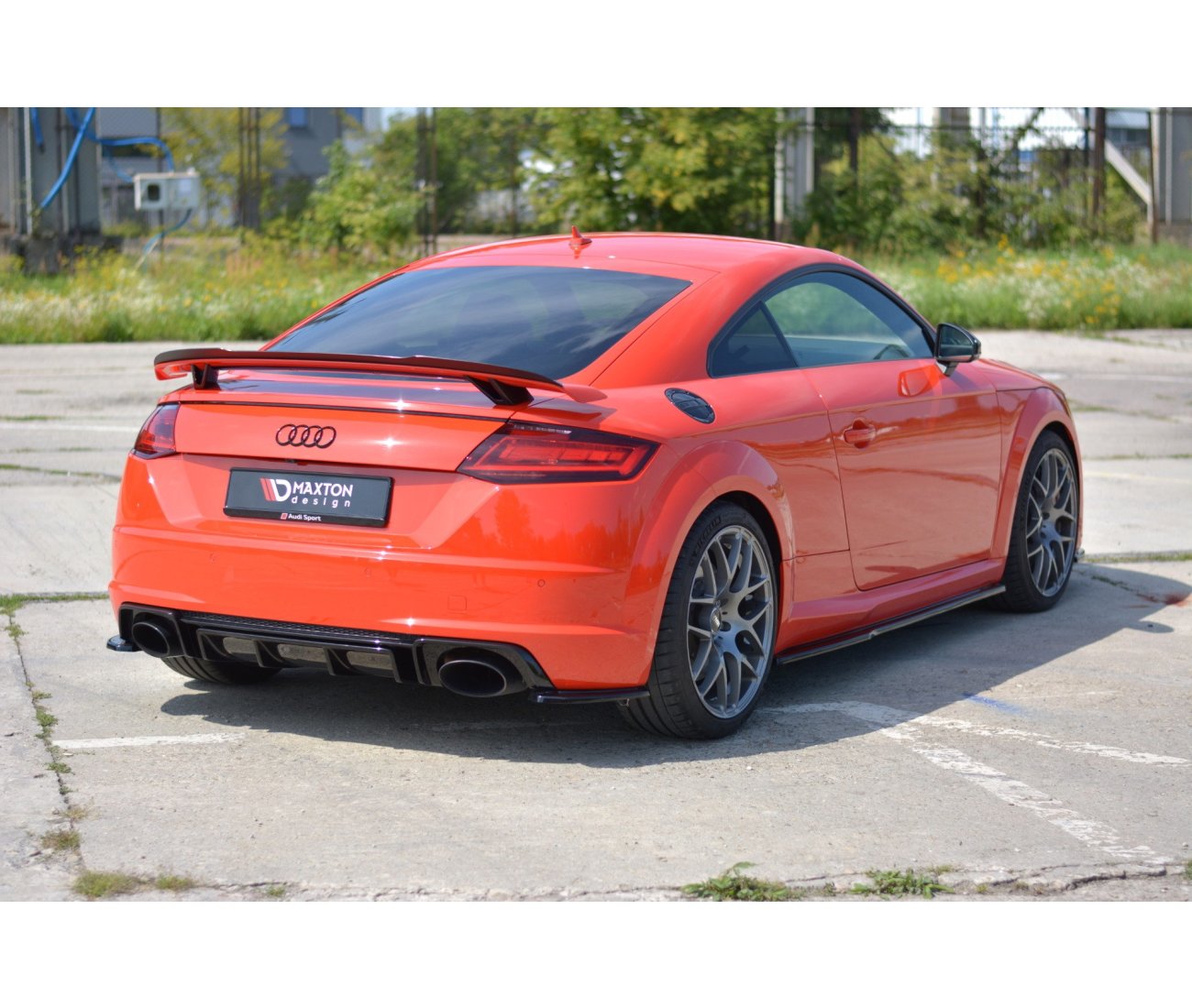 MAXTON DESIGN rear approach flaps diffuser for Audi TT RS 8S 