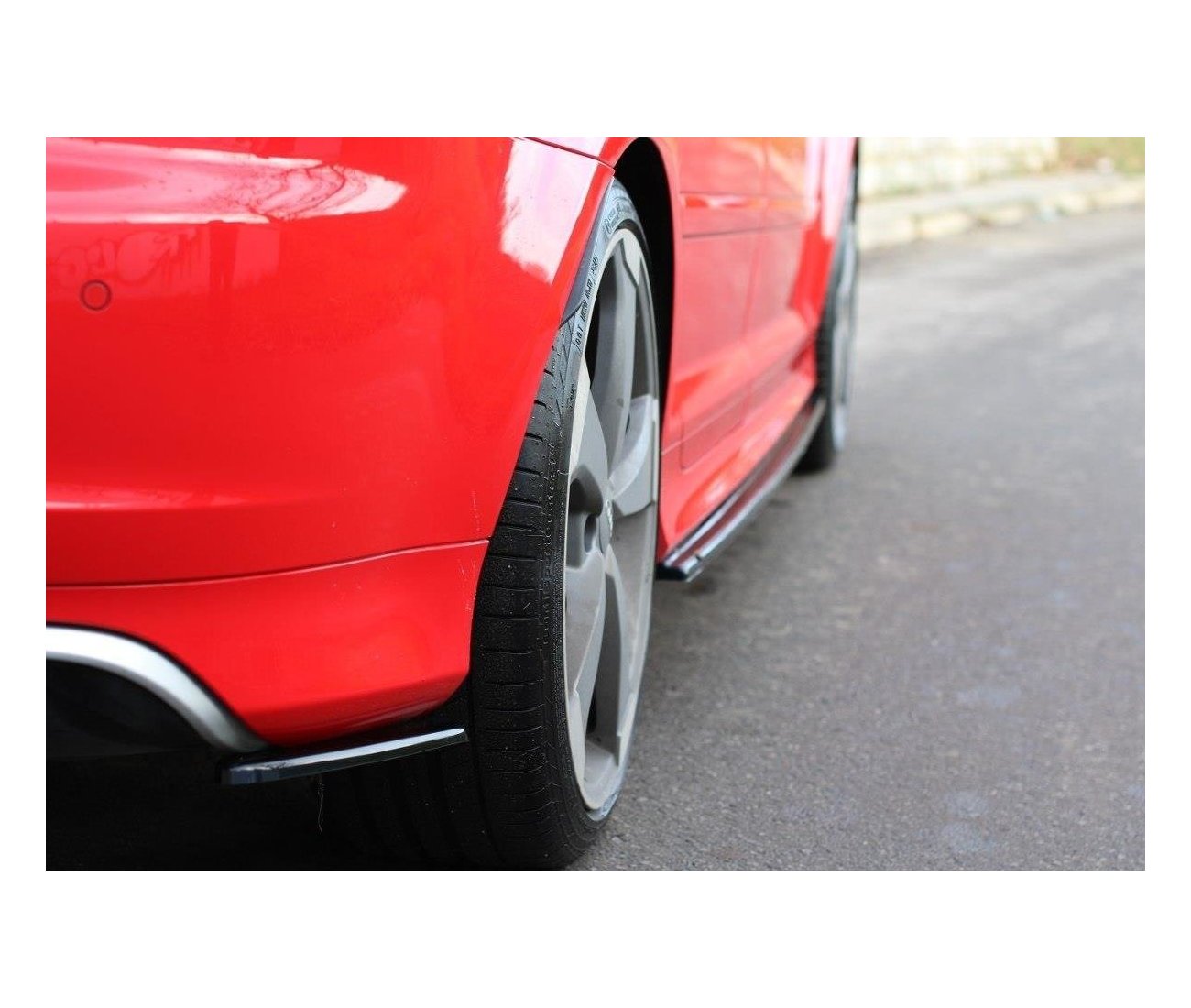 MAXTON DESIGN bavettes arrière Audi RS3 8P 