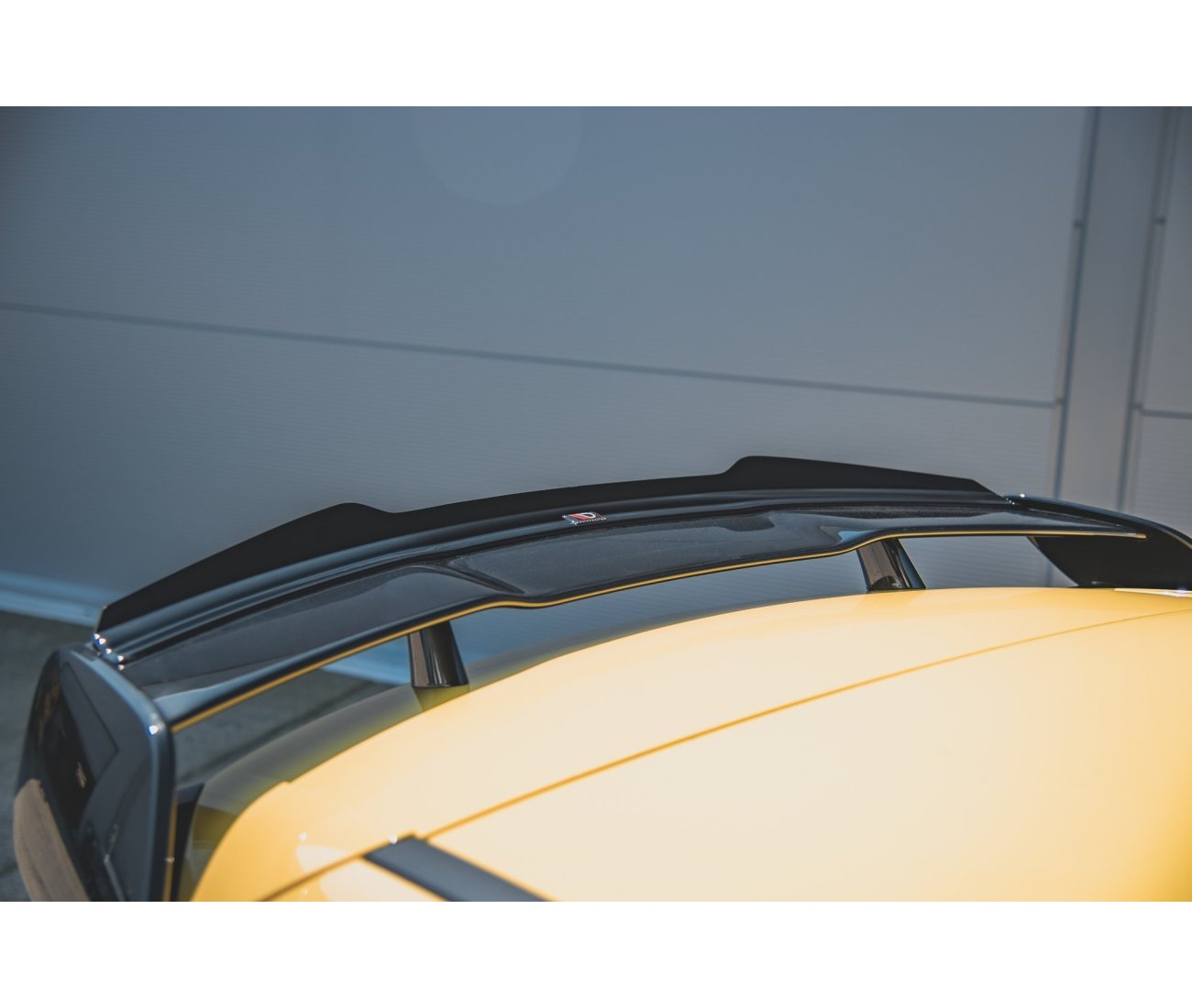 MAXTON DESIGN Heck Spoiler Aufsatz Abrisskante Mercedes A35 AMG W177
