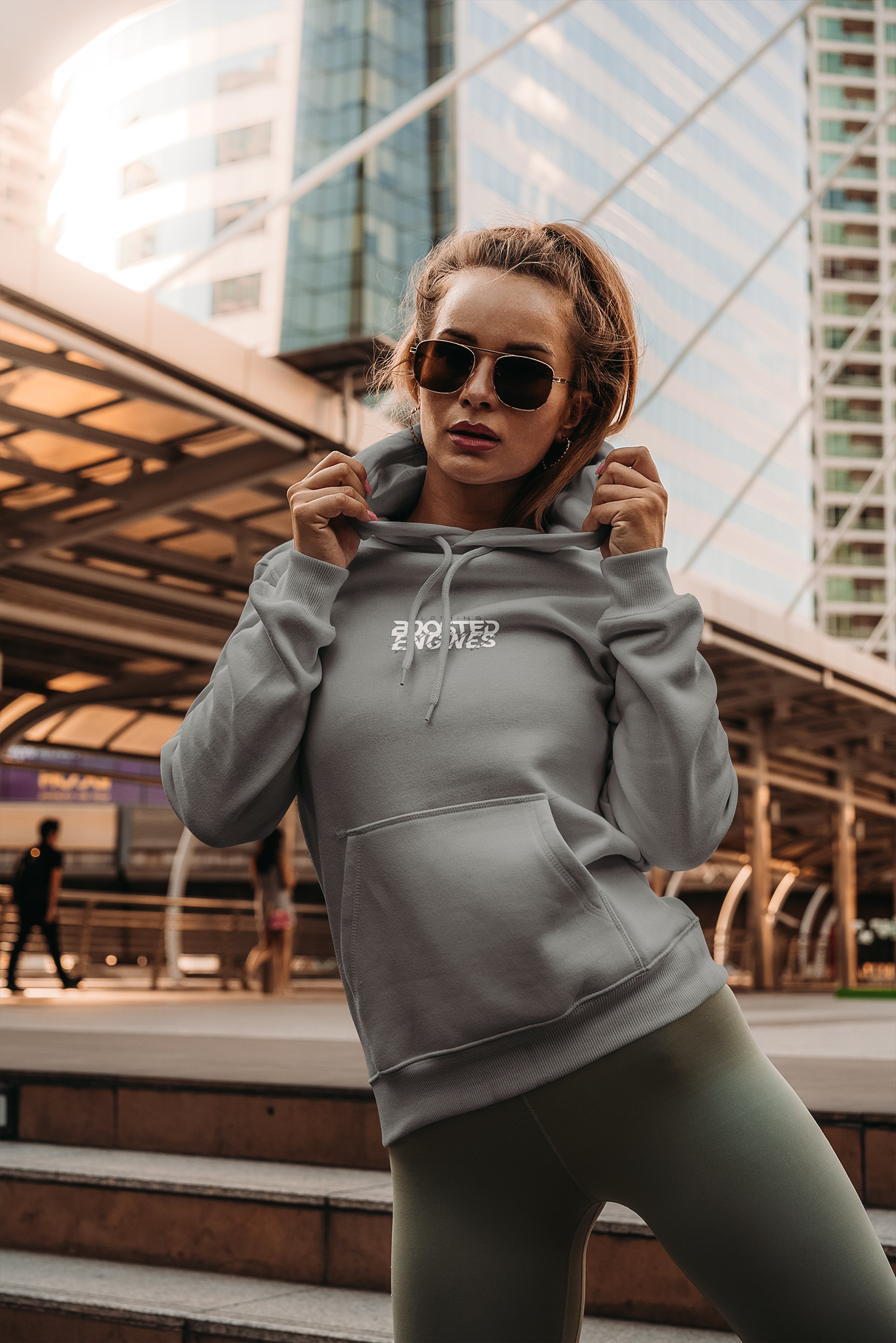 BOOSTED ENGINES ''BRAND LOGO'' HOODIE FEMME 