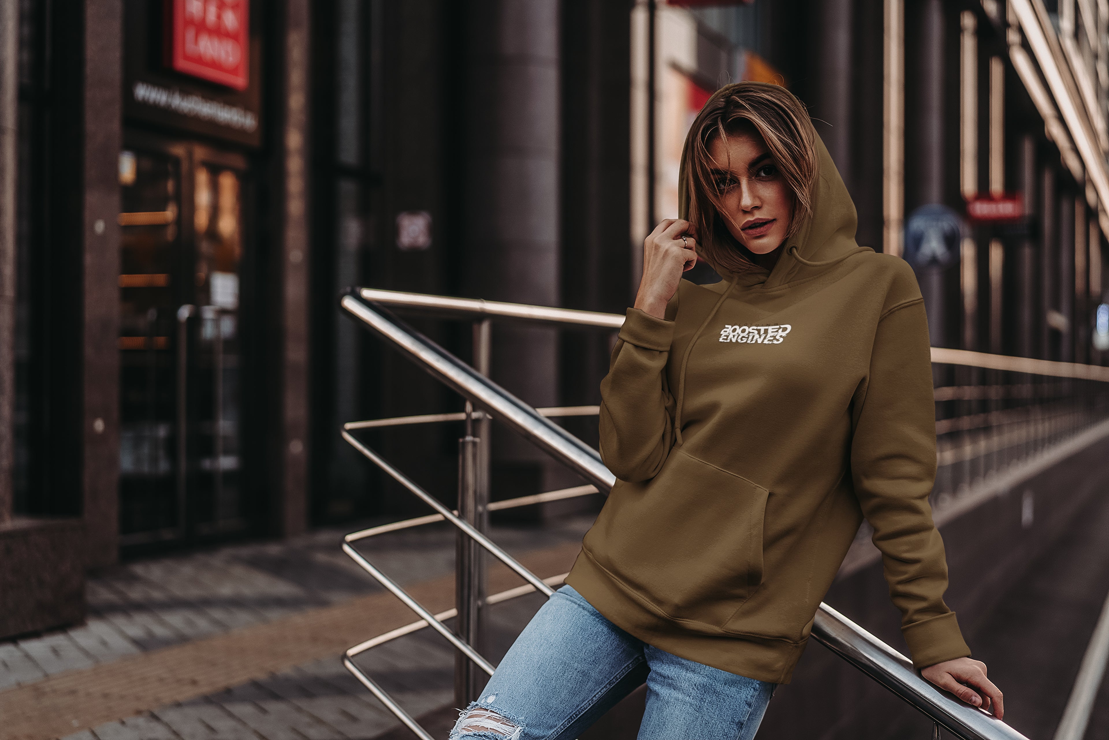 BOOSTED ENGINES ''BRAND LOGO'' HOODIE FEMME 